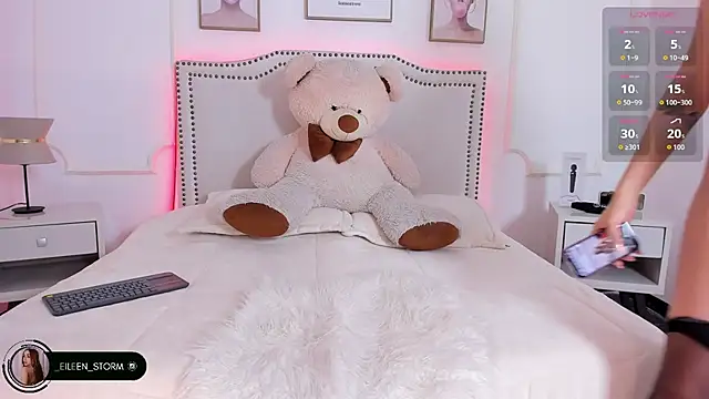 Eileen storm online show from 2, 12, 2025