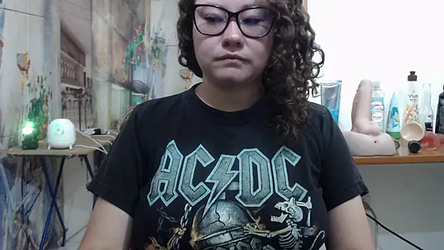 Snapshot of greeneyes_nurse chatting on 18, 3, 2026 greeneyes nurse online show from 18, 3, 2026