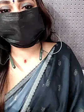 Cutie nila26 online show from 15, 11, 2025