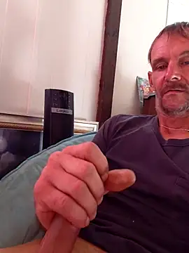Snapshot of Hungwell1515 chatting on 16, 4, 2026 Hungwell1515 online show from 16, 4, 2026