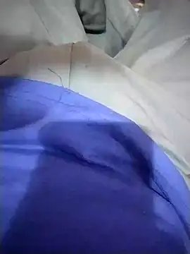 Snapshot of zorhotty chatting on 24, 9, 2025 zorhotty online show from 24, 9, 2025