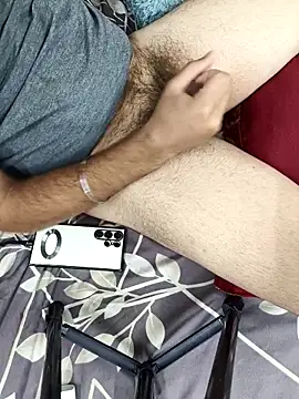 Snapshot of krishx776 chatting on 15, 9, 2025 krishx776 online show from 15, 9, 2025