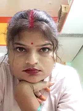 Hot mirchjii online show from 10, 11, 2025