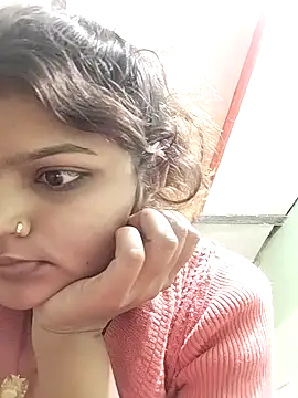 Hot mirchjii online show from 17, 12, 2025