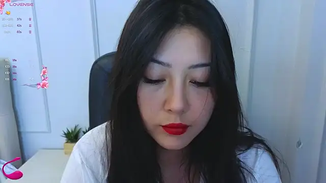 Snapshot of Kuro_Ren chatting on 1, 11, 2025 Kuro Ren online show from 1, 11, 2025