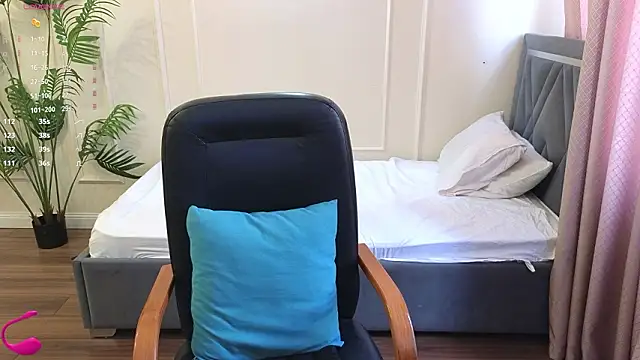 Snapshot of Kuro_Ren chatting on 23, 3, 2026 Kuro Ren online show from 23, 3, 2026