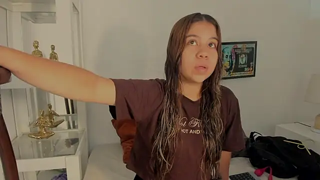 Snapshot of MafeStar777 chatting on 7, 1, 2026 MafeStar777 online show from 7, 1, 2026