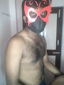 Snapshot of 00USER chatting on 20, 12, 2025 00USER online show from 20, 12, 2025