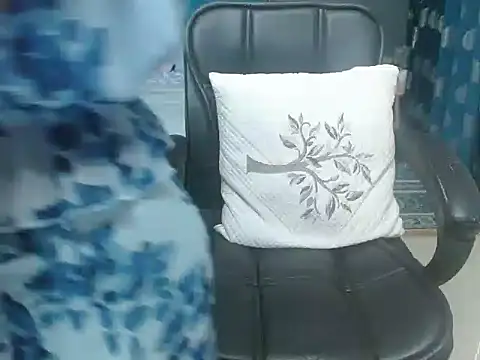 Urlove lily online show from 30, 9, 2025