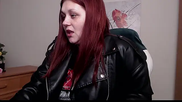 Snapshot of Alisawoods_ chatting on 8, 3, 2026 Alisawoods online show from 8, 3, 2026