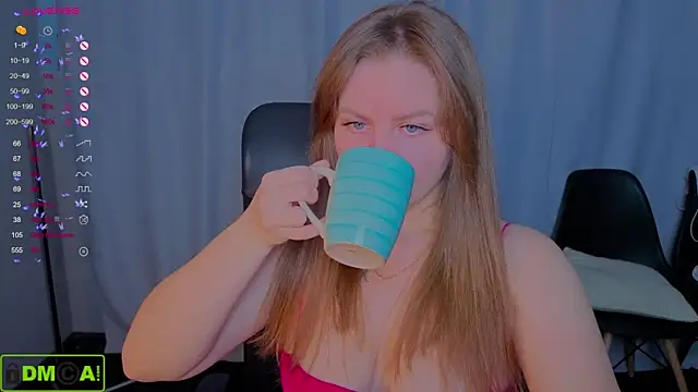 MikaBloom online show from 19, 11, 2025