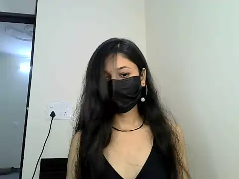 Snapshot of GUDIYA_BAB chatting on 19, 9, 2025 GUDIYA BAB online show from 19, 9, 2025