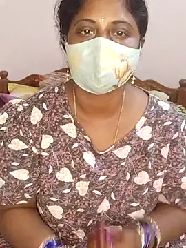 Snapshot of telugu_Geetha30 chatting on 5, 1, 2026 telugu Geetha30 online show from 5, 1, 2026