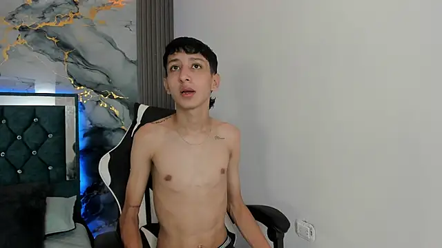 spicyslim  online show from 14, 1, 2026