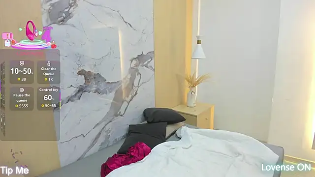 Snapshot of DollyBrowncc chatting on 27, 9, 2025 DollyBrowncc online show from 27, 9, 2025