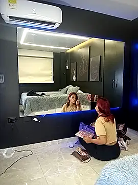 Snapshot of DollyBrowncc chatting on 26, 11, 2025 DollyBrowncc online show from 26, 11, 2025