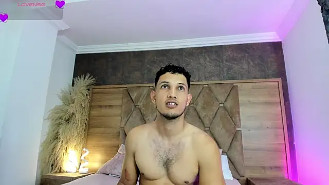 Snapshot of EimyAndMaxi chatting on 18, 7, 2026 EimyAndMaxi online show from 18, 7, 2026