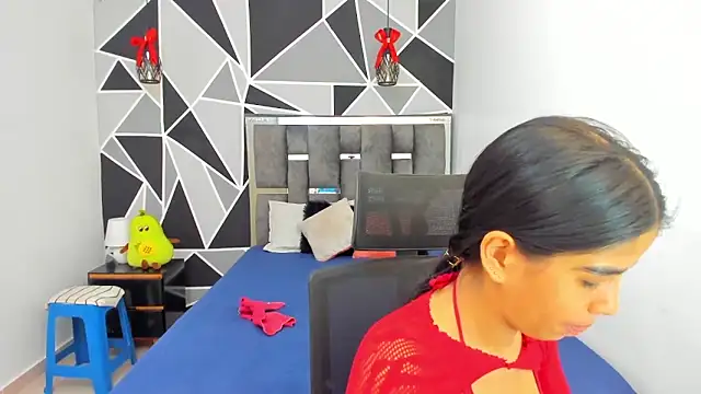 Snapshot of valeria-duarte chatting on 31, 3, 2026 valeria-duarte online show from 31, 3, 2026