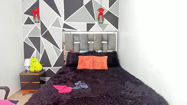 Snapshot of valeria-duarte chatting on 5, 4, 2026 valeria-duarte online show from 5, 4, 2026