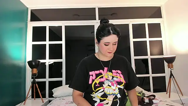 Snapshot of harimoon1 chatting on 8, 11, 2025 harimoon1 online show from 8, 11, 2025