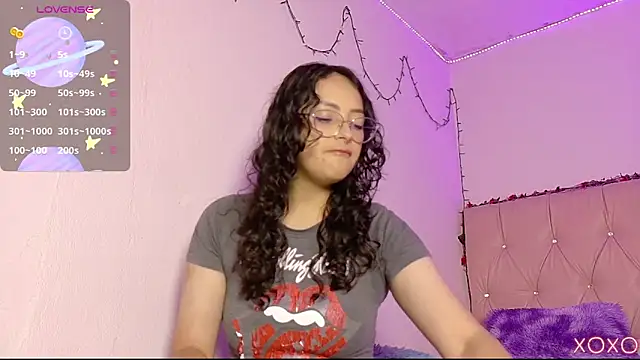 Snapshot of manumeow1 chatting on 27, 3, 2026 manumeow1 online show from 27, 3, 2026