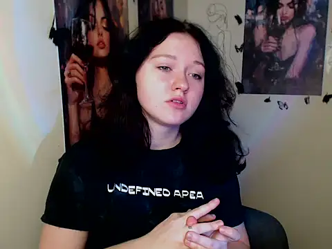 LadyAlice  online show from 18, 11, 2025