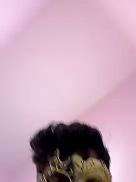 VVcouple online show from 16, 11, 2025