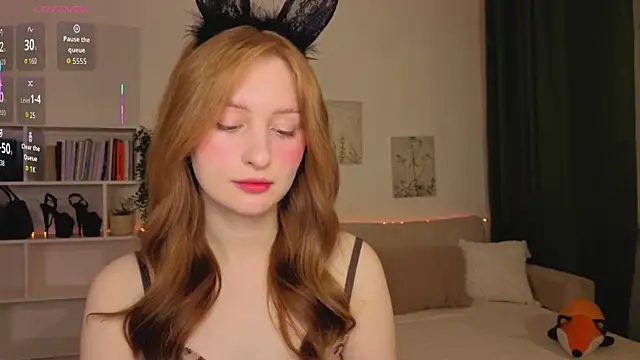 Snapshot of Betty_Twinkle chatting on 15, 10, 2025 Betty Twinkle online show from 15, 10, 2025