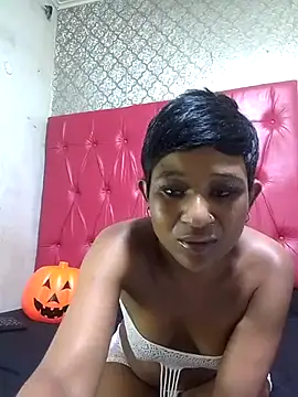 GoldenBigAssCurvy online show from 18, 11, 2025