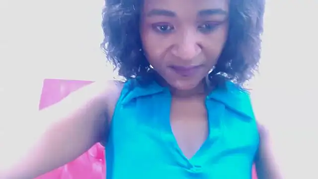 Snapshot of GoldenBigAssCurvy chatting on 20, 4, 2026 GoldenBigAssCurvy online show from 20, 4, 2026