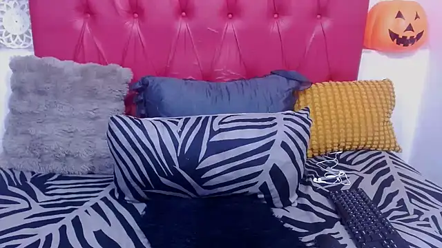 Snapshot of GoldenBigAssCurvy chatting on 26, 4, 2026 GoldenBigAssCurvy online show from 26, 4, 2026