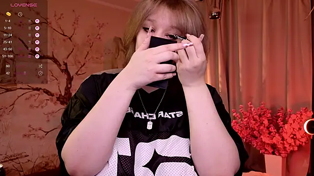 Morvelyn online show from 26, 11, 2025