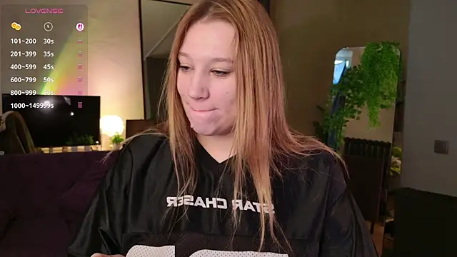 Snapshot of Morvelyn chatting on 23, 4, 2026 Morvelyn online show from 23, 4, 2026