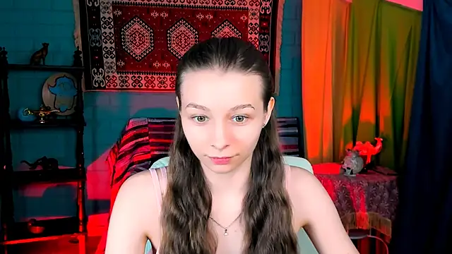 Snapshot of JulieDaniel chatting on 14, 11, 2025 JulieDaniel online show from 14, 11, 2025