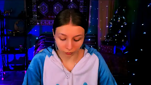 JulieDaniel online show from 22, 12, 2025