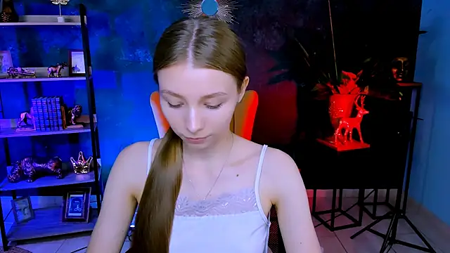 Snapshot of JulieDaniel chatting on 6, 7, 2026 JulieDaniel online show from 6, 7, 2026