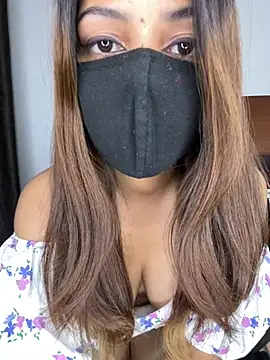 Hot malika19 online show from 20, 5, 2026