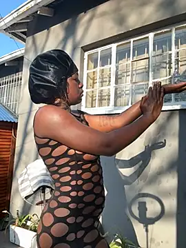 DarkBerryDiamond255 online show from 30, 6, 2026