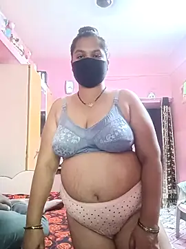 Snapshot of biggbobbsgirl chatting on 6, 3, 2026 biggbobbsgirl online show from 6, 3, 2026