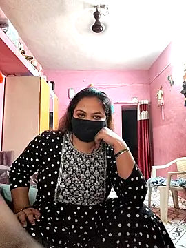 Snapshot of biggbobbsgirl chatting on 20, 3, 2026 biggbobbsgirl online show from 20, 3, 2026