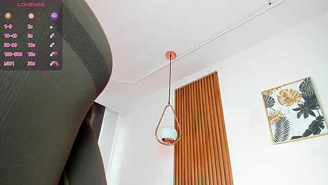 NicolWhite online show from 18, 11, 2025