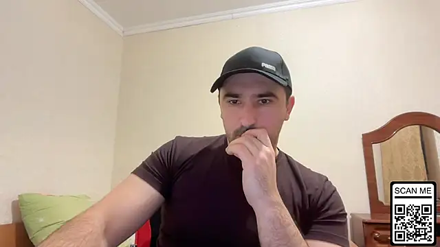 Hard to Obey online show from 17, 12, 2025