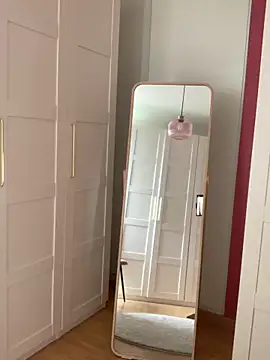 chloedlm5 online show from 2, 4, 2026