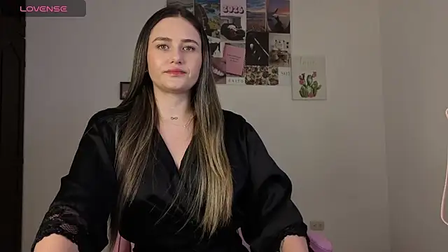 Snapshot of Veronika__Winslow_ chatting on 17, 4, 2026 Veronika Winslow online show from 17, 4, 2026