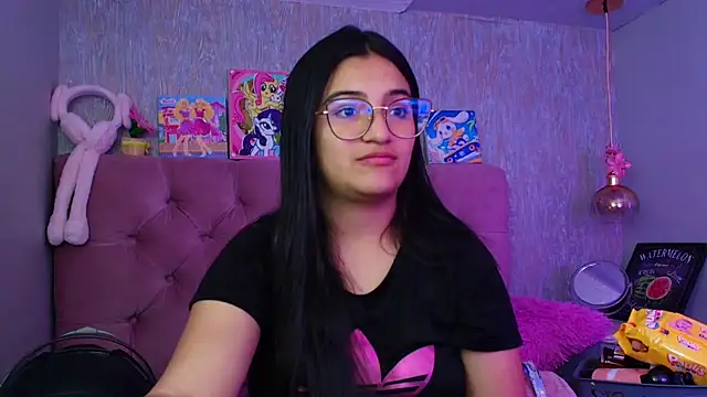 laurenelove online show from 27, 2, 2026