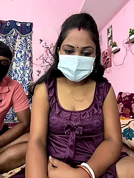 Snapshot of Lovlycouple1 chatting on 7, 1, 2026 Lovlycouple1 online show from 7, 1, 2026