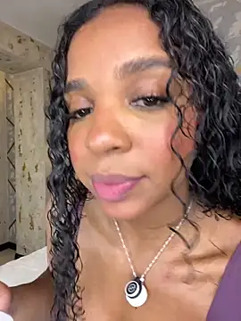 LisaMendez online show from 20, 5, 2026