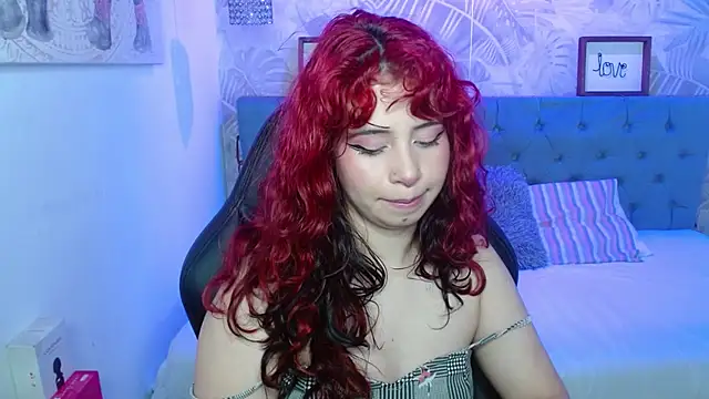 Snapshot of Lily_tk chatting on 13, 11, 2025 Lily tk online show from 13, 11, 2025