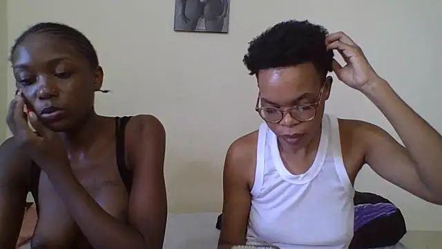 Sexy Dymme online show from 5, 4, 2026