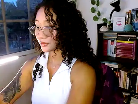 clitia xx online show from 27, 11, 2025